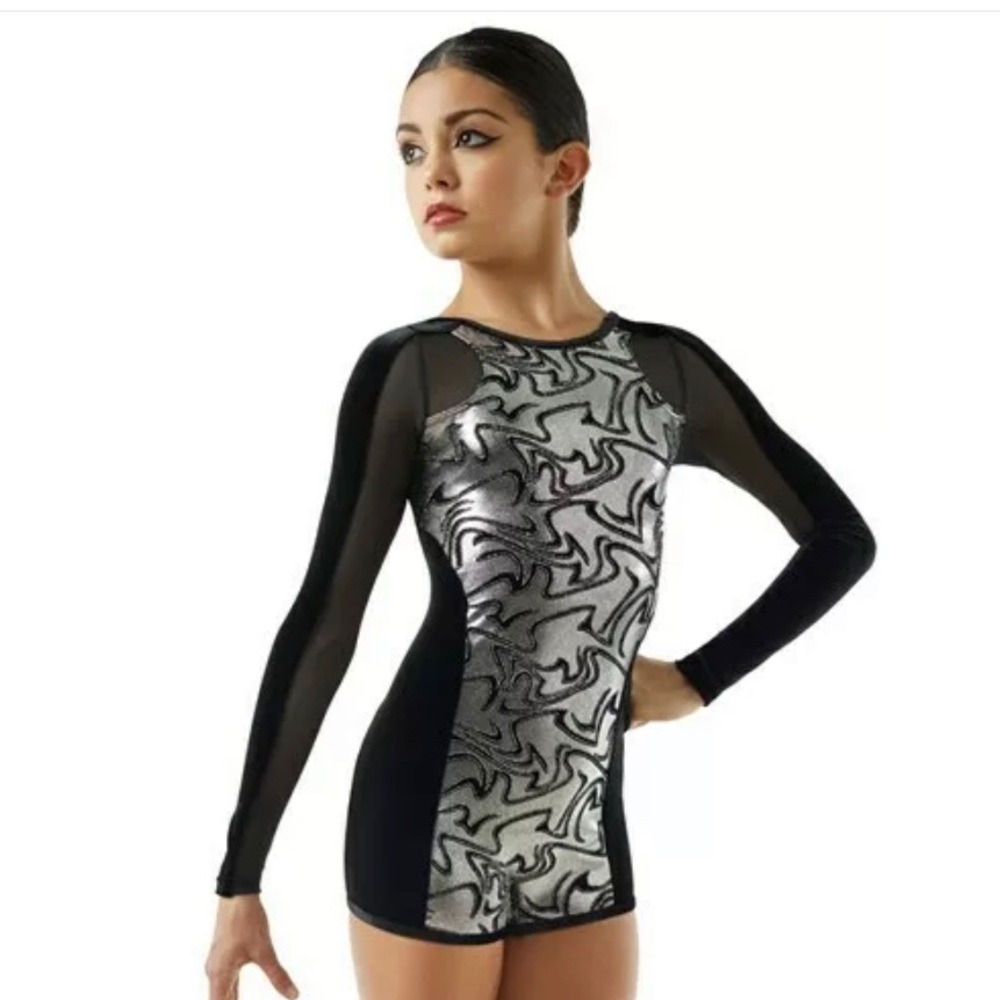 Weissman silver/black velvet dance/skate costume
